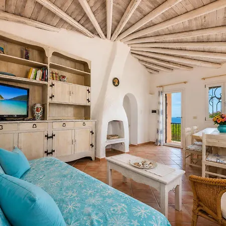 Sea View Three-bedroom House 50m From The 2 度假居 *