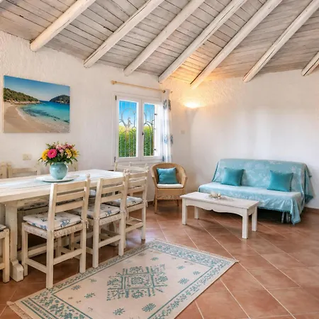 Vakantiehuis Sea View Three-bedroom House 50m From The 2 *